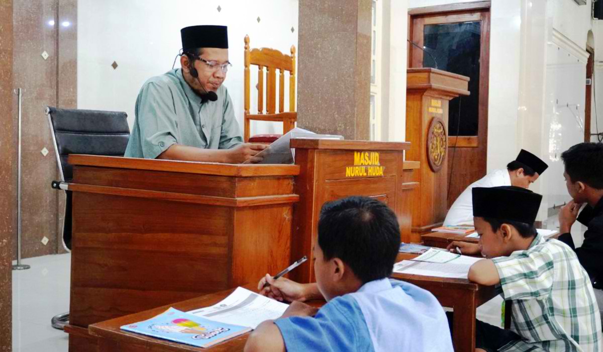 Madin Takmiliyah Al-HUDA: Pusat Pembelajaran yang Menginspirasi di Cilacap